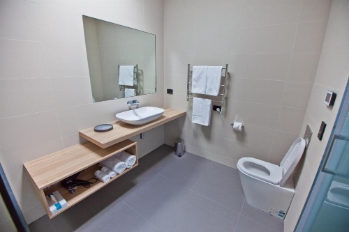 Waterfront Apartments image 11